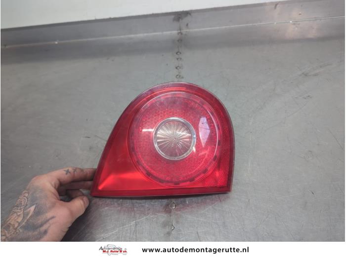 Gebruikte Achterlicht links Volkswagen Golf O204323