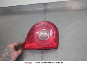 O204323 Gebruikte achterlicht links Volkswagen Golf