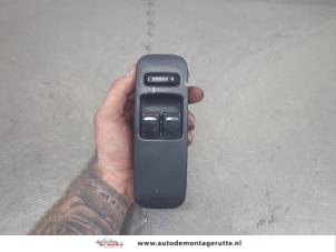 O204326 Gebruikte combischakelaar ramen Suzuki Ignis