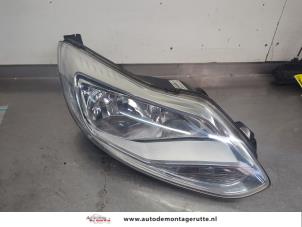 O204375 Gebruikte koplamp rechts Ford Focus