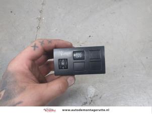 O204379 Gebruikte schakelaar koplamp ihv Mazda 6