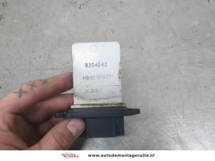 O204382 Gebruikte kachel weerstand Mazda 6