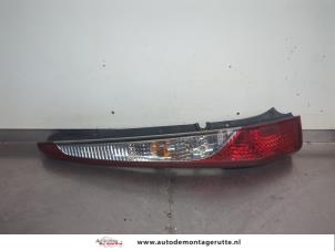 O204393 Gebruikte achterlicht links Mitsubishi Lancer