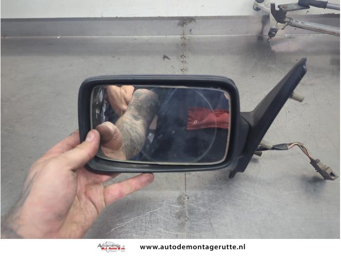 Gebruikte Buitenspiegel links Volkswagen Golf O204405