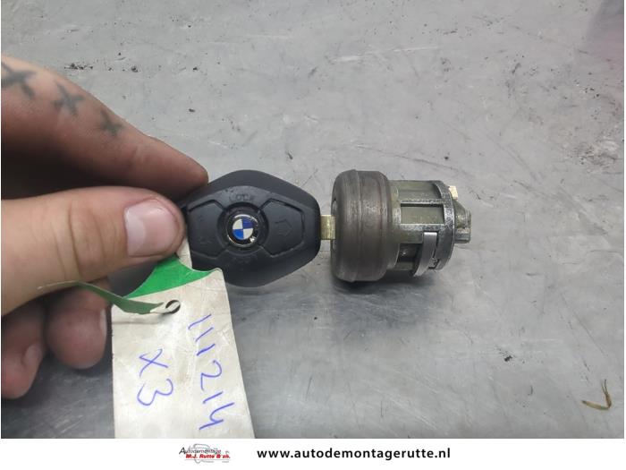 Gebruikte Kontaktslot+Sleutel BMW X3 O204443