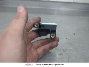 O204452 Gebruikte airbag sensor BMW X3