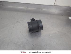 O204453 Gebruikte luchthoeveelheidsmeter BMW X3