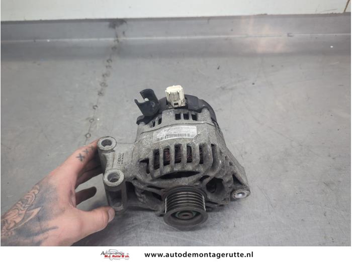Gebruikte Alternator Ford Focus O204465