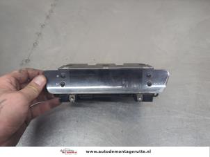 O204530 Gebruikte display interieur Mitsubishi Colt