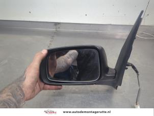 O204538 Gebruikte spiegel buiten links Daihatsu Sirion