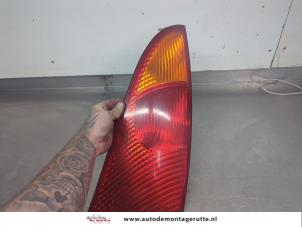 O204540 Gebruikte achterlicht rechts Ford Focus