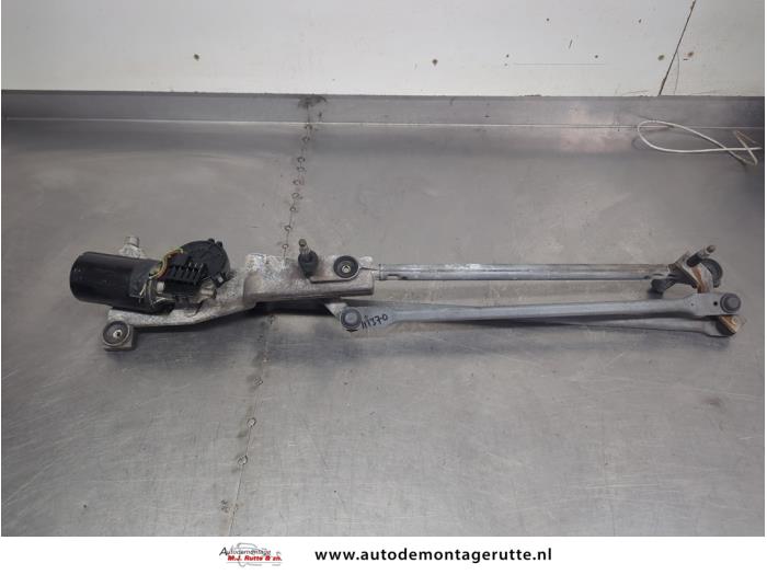 Gebruikte Ruitenwismotor+Mechaniek Ford Focus O204541