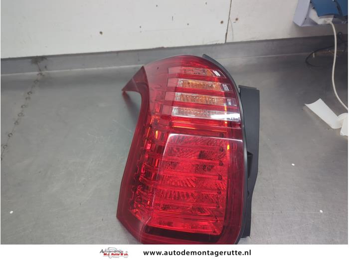 Gebruikte Achterlicht links Peugeot 5008 O204586