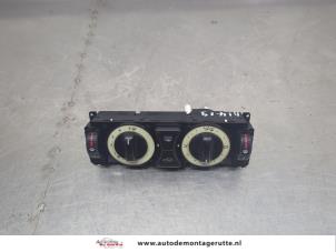 O204676 Gebruikte chaufage bedieningspaneel Mercedes SLK