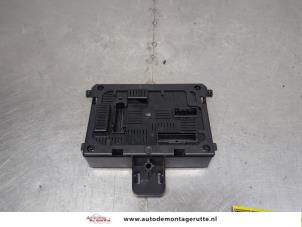 O204713 Gebruikte computer body control Renault Clio