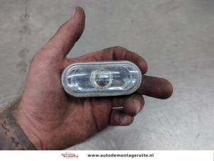 O204714 Gebruikte knipperlicht scherm links-voor Volkswagen Lupo