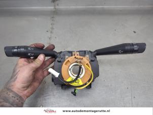 O204719 Gebruikte combischakelaar stuurkolom Peugeot Bipper
