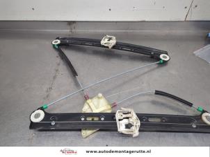 O204735 Gebruikte ruitmechaniek 4deurs links-voor BMW X3