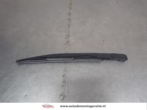 O204749 Gebruikte ruitenwisserarm achter BMW X3