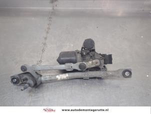 O204754 Gebruikte ruitenwismotor+mechaniek Peugeot 107