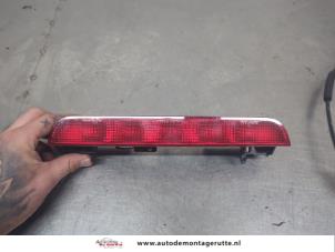 O204787 Gebruikte remlicht extra midden Nissan X-Trail