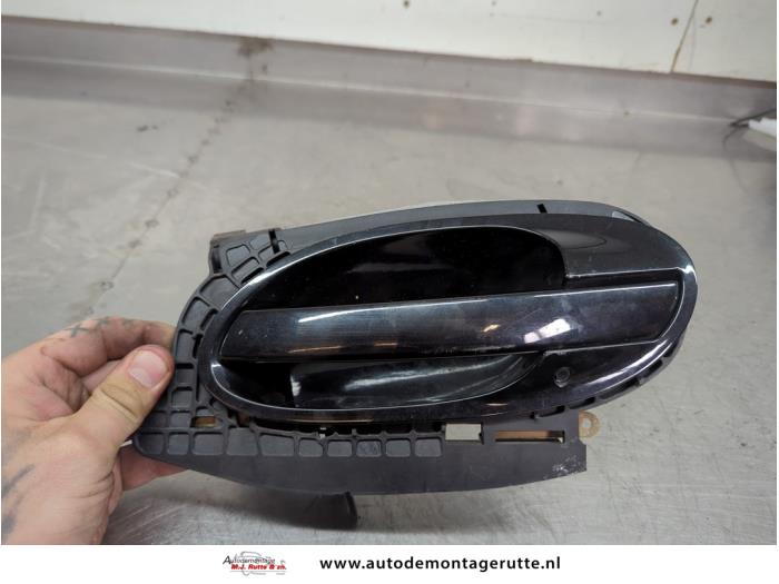Gebruikte Portiergreep 4Deurs links-achter BMW 7-Serie O204829