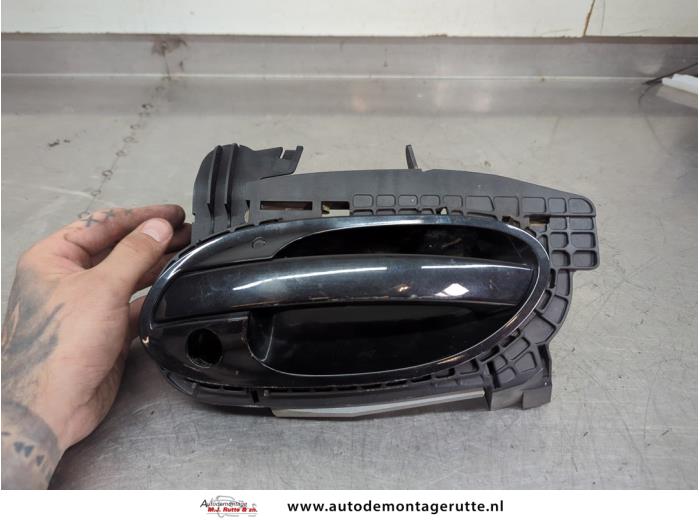 Gebruikte Deurgreep 4Deurs links-voor BMW 7-Serie O204830