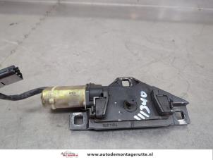O204834 Gebruikte ruitenwissermotor achter BMW 7-Serie