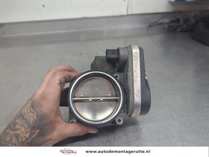 O204886 Gebruikte gasklephuis BMW 7-Serie