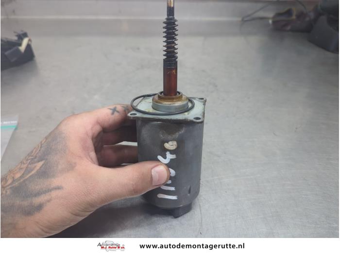 Gebruikte Nokkenas Verstelling BMW 7-Serie O204888