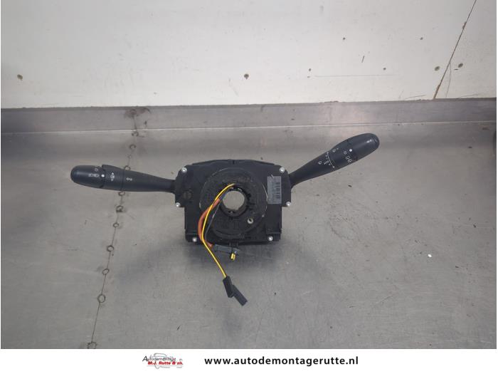 Gebruikte Stuurkolomschakelaar Citroen C2 O204950