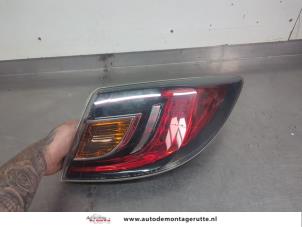 O204965 Gebruikte achterlicht rechts Mazda 6