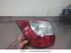 O204975 Gebruikte achterlicht links Ford Grand C-Max