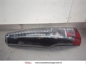 O204986 Gebruikte achterlicht links Mitsubishi Grandis