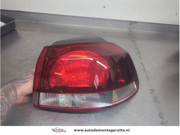 Gebruikte Achterlicht rechts Volkswagen Golf O205025