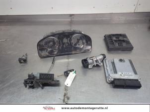 O205109 Gebruikte kontaktslot + computer Volkswagen Transporter