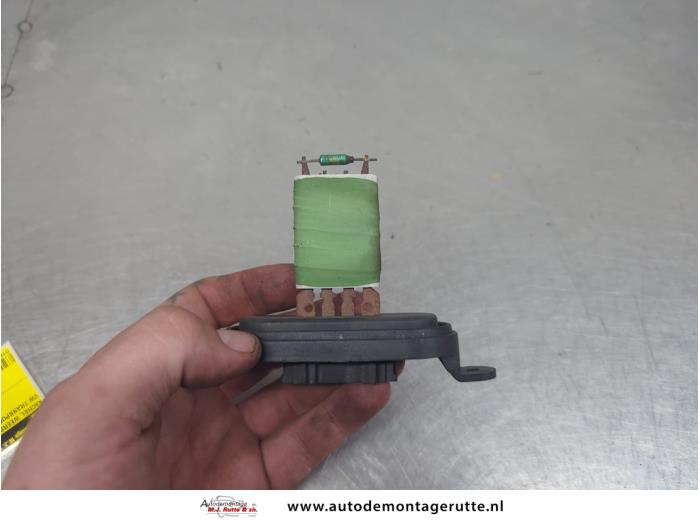 Gebruikte Kachel Weerstand Volkswagen Transporter O205122