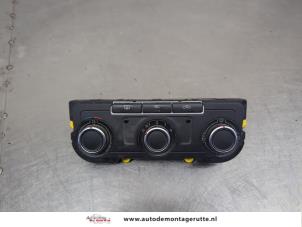 O205124 Gebruikte kachel bedieningspaneel Volkswagen Transporter