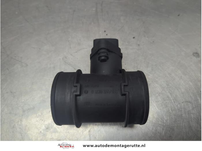Gebruikte Luchtmassameter Opel Meriva O205134