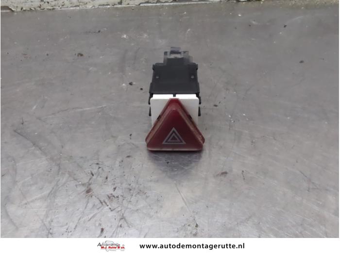 Gebruikte Paniekverlichtings Schakelaar Volkswagen Transporter O205153
