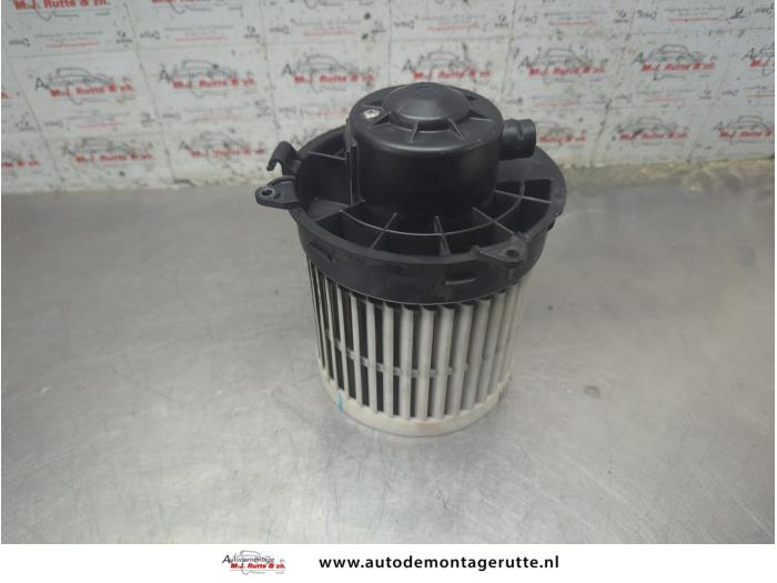 Gebruikte Chaufage Ventilatiemotor Opel Agila O205162