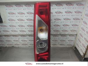 O205176 Gebruikte achterlicht links Citroen Jumpy