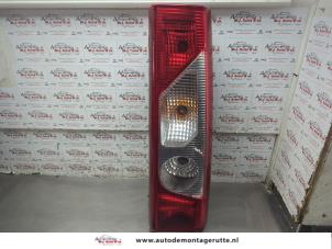 O205177 Gebruikte achterlicht rechts Citroen Jumpy