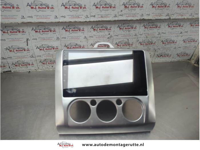 Gebruikte Radio Ford Focus O205190