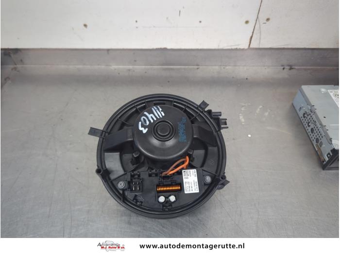 Gebruikte Chaufage Ventilatiemotor Volkswagen Golf O205211