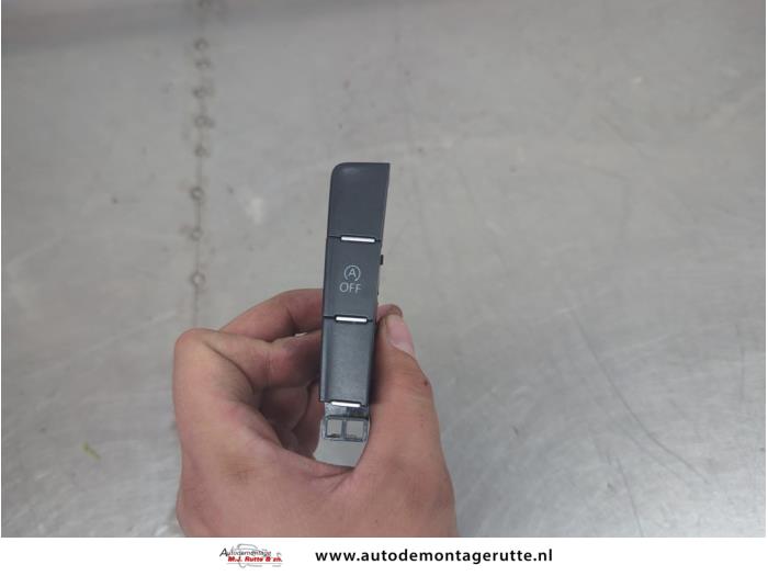 Gebruikte Start/Stop schakelaar Volkswagen Golf O205218