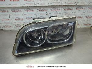 O205224 Gebruikte koplamp links Volvo S40