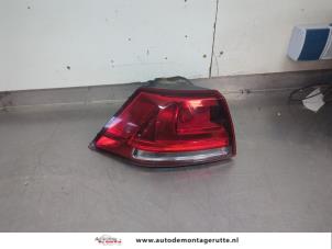 O205235 Gebruikte achterlicht links Volkswagen Golf