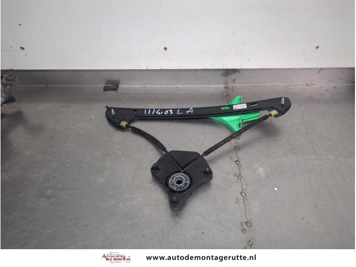 Gebruikte Raammechaniek 4Deurs links-achter Volkswagen Golf O205238