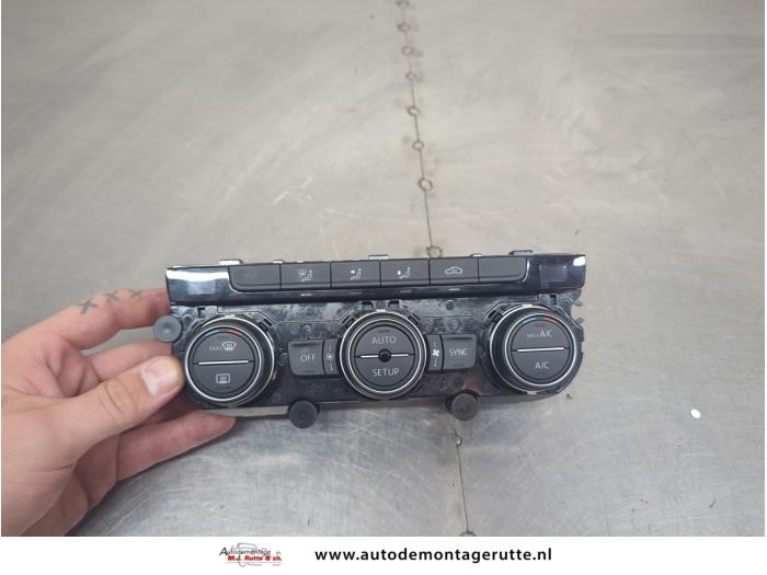 Gebruikte Chaufage Bedieningspaneel Volkswagen Golf O205258